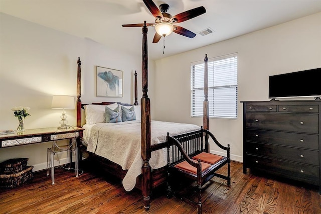 2514 Detering St, Houston, TX 77007 - bedroom with wood finished floors and a ceiling fan