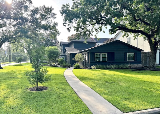 142 Beverly Ln, Bellaire, TX 77401