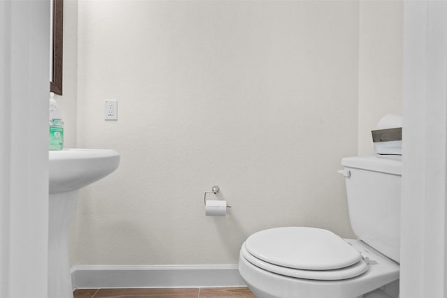 3207 Cedar Dawn Ln, Houston, TX 77091 - half bathroom with toilet and baseboards