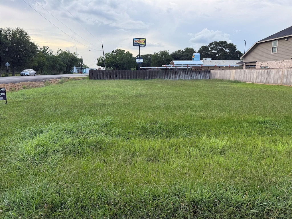 908 Roberts St, East Bernard, TX 77435 - photo 1