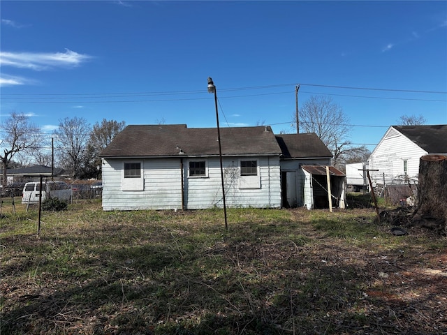 4124 Dabney St, Houston, TX 77026 - rear view of house