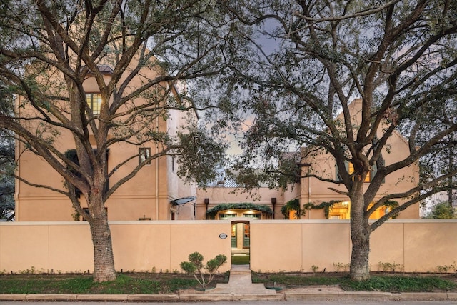1657 Banks St, Houston, TX 77006 - photo 22