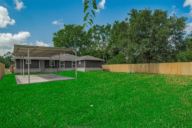 3514 Fuqua St, Houston, TX 77047 - fenced backyard featuring a patio area