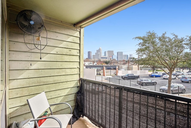 101 Stratford St Unit 103, Houston, TX 77006 - balcony with a view of skyline