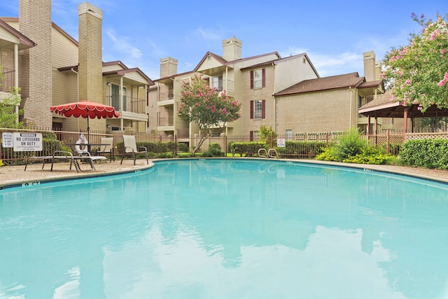 2120 El Paseo St Unit 2206, Houston, TX 77054 - view of community pool