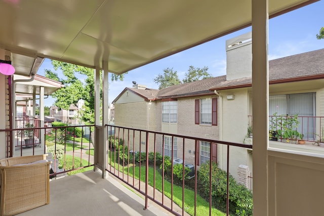 2120 El Paseo St Unit 2206, Houston, TX 77054 - view of balcony