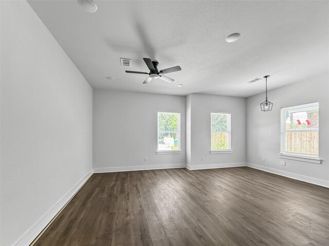 6010 Bobby Burns St, Houston, TX 77028 - photo 8