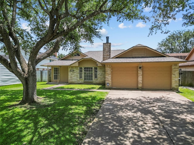 3103 Deer Trail Dr, Alvin, TX 77511 - photo 1