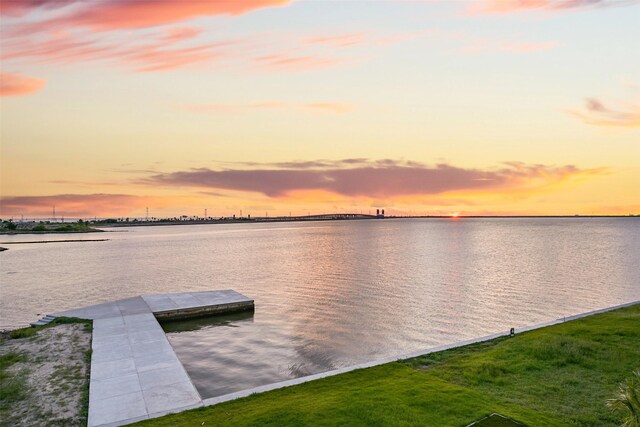 430 81st St, Galveston, TX 77554 - water view featuring a floating dock