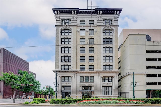 201 Main St Unit 5D, Houston, TX 77002 - view of building exterior