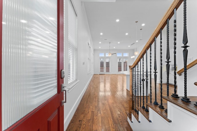 1038 E 29th St, Houston, TX 77009 - entrance foyer featuring wood finished floors and recessed lighting