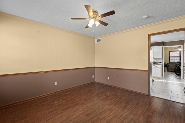 6995 Limerick Dr, Beaumont, TX 77706 - unfurnished room with ceiling fan, wood finished floors, a textured ceiling, a smoke detector, and crown molding