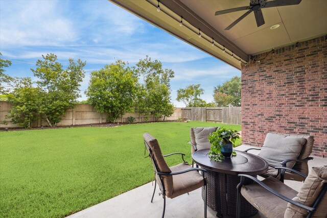 2404 Garnetfield Ln, Friendswood, TX 77546 - photo 28