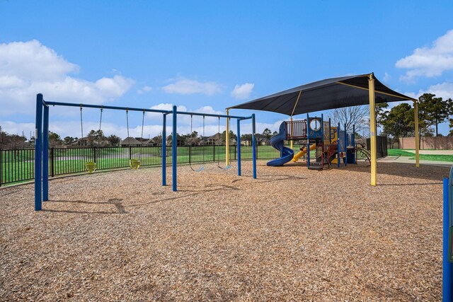 13604 Rainwater Dr, Pearland, TX 77584 - view of community playground
