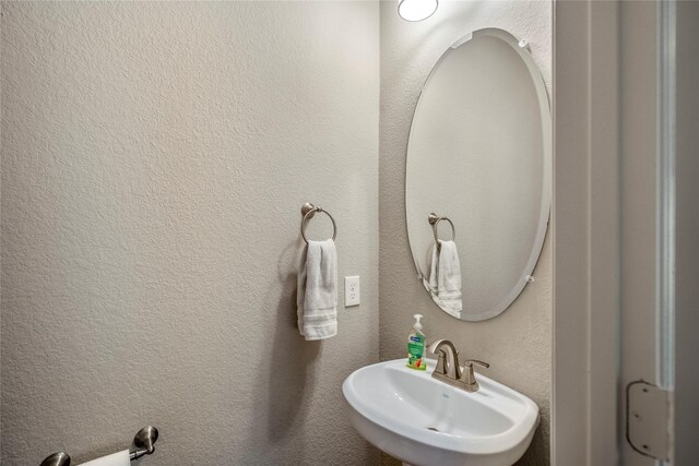 31218 Redwood Manor Ct, Spring, TX 77386 - bathroom with a sink