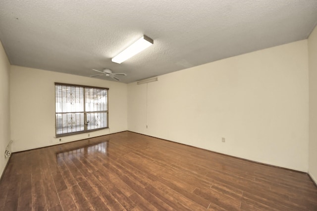 6643 Briar Glade Dr, Houston, TX 77072 - unfurnished room featuring wood finished floors, ceiling fan, and a textured ceiling