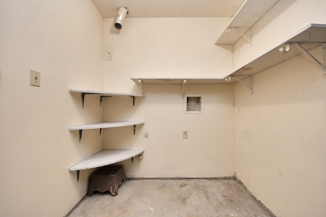 6643 Briar Glade Dr, Houston, TX 77072 - washroom with washer hookup