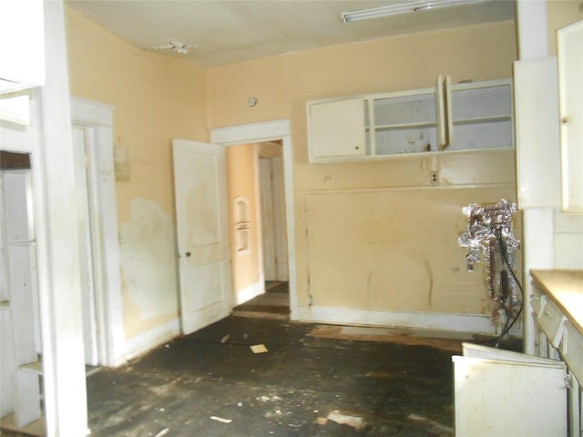 2214 Lee St, Houston, TX 77026 - view of kitchen