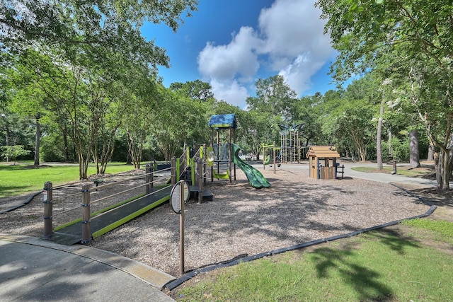 107 W Russet Grove Cir, The Woodlands, TX 77384 - view of communal playground
