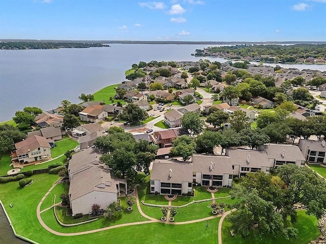 101 Lakeview Ter Unit 101F, Montgomery, TX 77356 - photo 2