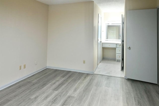 202 Coronation Dr, Houston, TX 77034 - photo 17