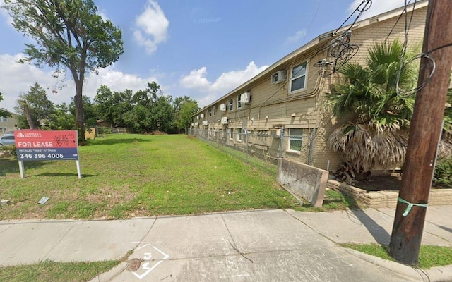 4514 N Main St, Houston, TX 77009 - photo 2