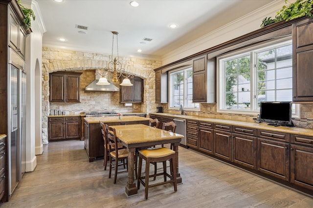 5118 Aspen St, Bellaire, TX 77401