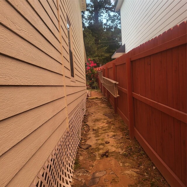 11960 Canal St, Willis, TX 77318 - photo 32