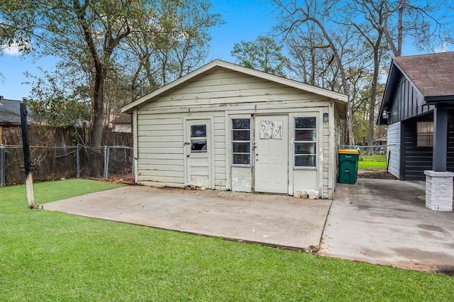 208 Moss Hill Ln, Conroe, TX 77303 - view of garage