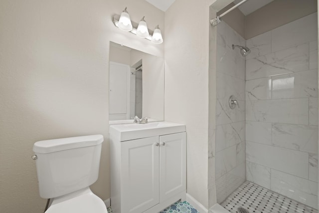 5411 Meadow Creek Ln, Houston, TX 77017 - bathroom with vanity and a tile shower