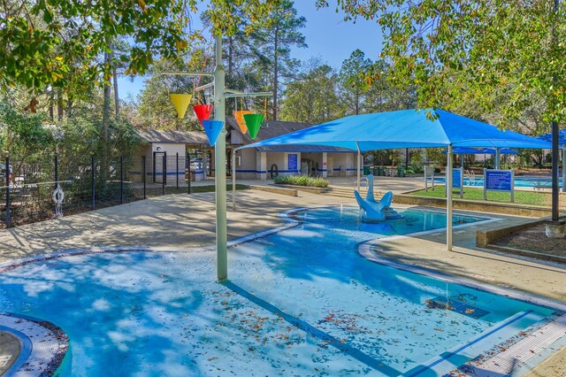 94 S Magnolia Pond Pl, The Woodlands, TX 77381 - photo 39