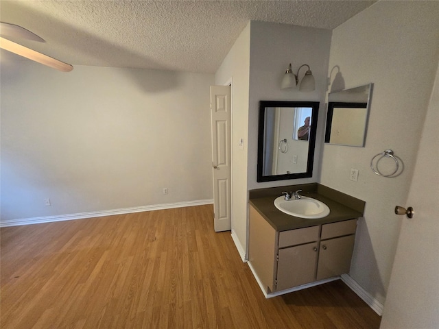 12660 Ashford Point Dr Unit 212, Houston, TX 77082 - photo 13