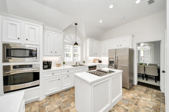 82 Edgewood Dr, Montgomery, TX 77356 - photo 9