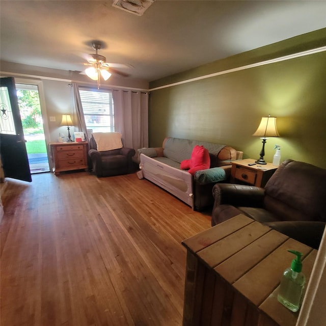 2117 Hickory Ln, Pasadena, TX 77502 - photo 3