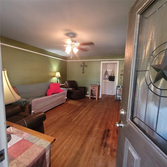 2117 Hickory Ln, Pasadena, TX 77502 - photo 4