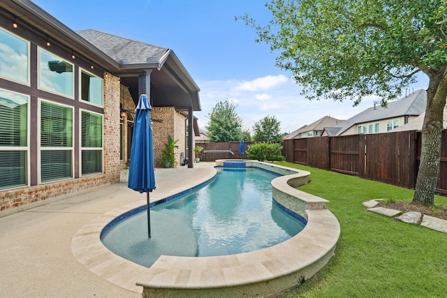 1719 Quail Ridge Dr, Katy, TX 77493 - view of pool with a fenced backyard, a patio, and a pool with connected hot tub