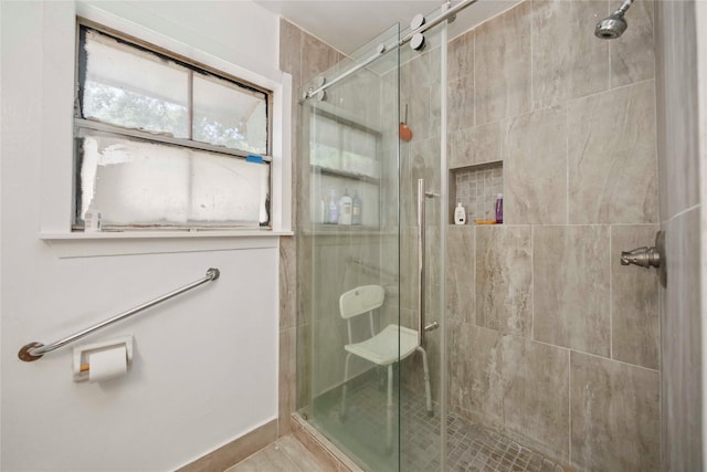 10926 Ivyridge Rd, Houston, TX 77043 - full bath featuring a shower stall