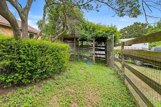 4205 Wade Rd, Brookshire, TX 77423 - view of yard