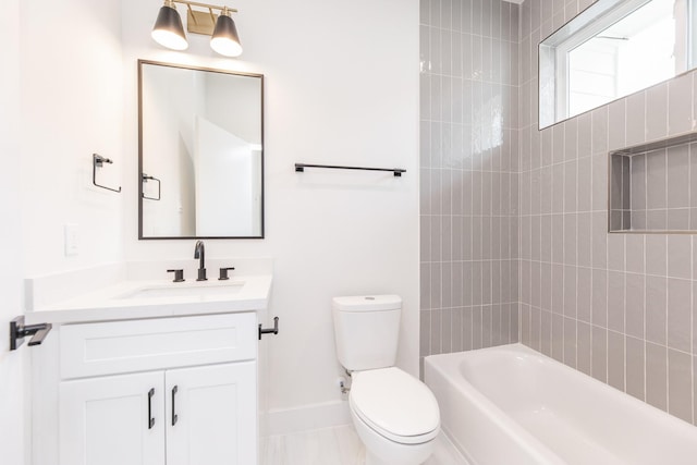 1615 Erin St, Houston, TX 77009 - full bathroom featuring vanity and shower / bath combination