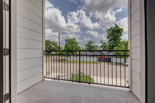1615 Erin St, Houston, TX 77009 - view of balcony