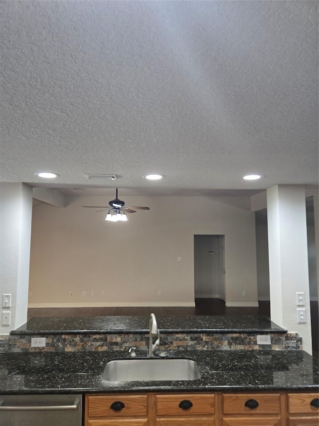 21701 Glenmont Blvd, Hockley, TX 77447 - photo 5