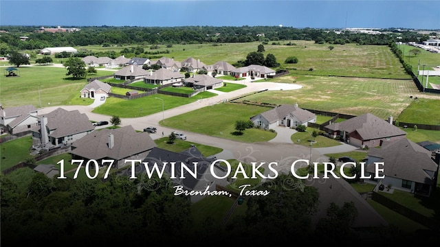 1707 Twin Oaks Cir, Brenham, TX 77833 - photo 1