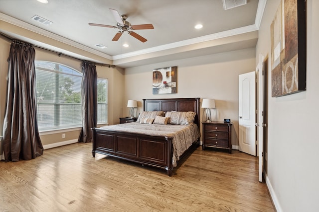 5706 Blossom St, Houston, TX 77007 - bedroom featuring crown molding, light wood-style floors, ceiling fan, and recessed lighting