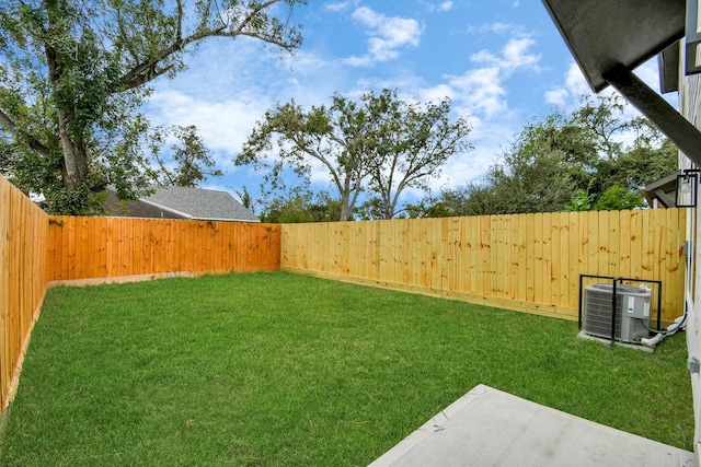 2610 Vance St, Houston, TX 77093 - view of fenced backyard