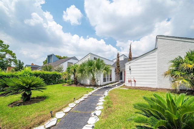 10730 Braes Bayou Dr, Houston, TX 77071 - view of green lawn