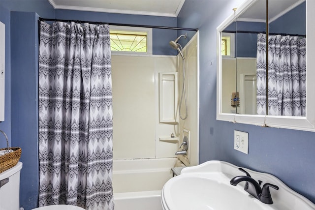 31730 Waller Tomball Rd, Waller, TX 77484 - bathroom featuring shower / bath combination with curtain and crown molding