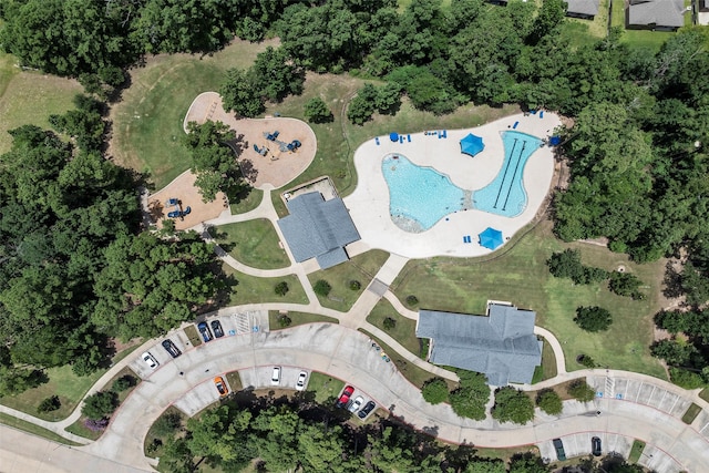 14320 Yellow Hawthorn Ct, Conroe, TX 77384 - aerial view of property's location featuring a pool