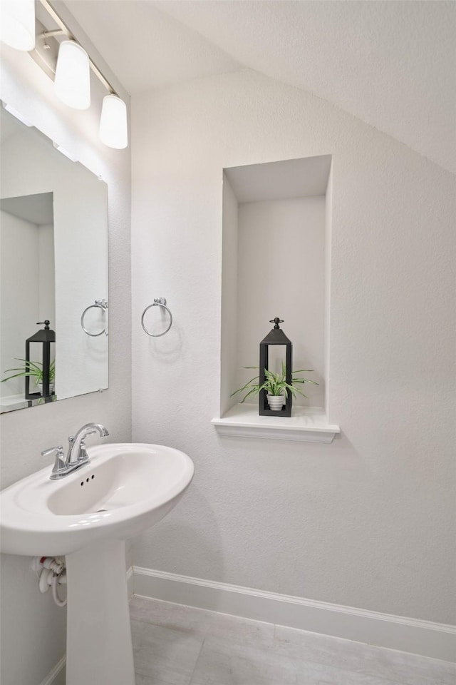 237 Patina Sorrel Dr, Montgomery, TX 77316 - bathroom with baseboards