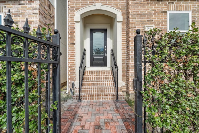 1011 E 28th St, Houston, TX 77009 - property entrance with brick siding