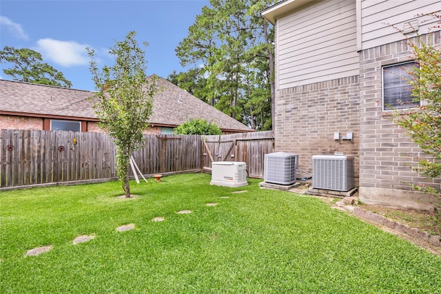 15707 W Astern Dr, Crosby, TX 77532 - photo 35